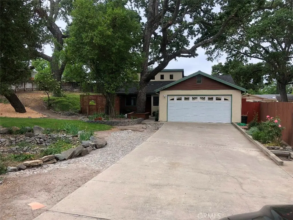 4390 Rosita Avenue, Atascadero, CA 93422