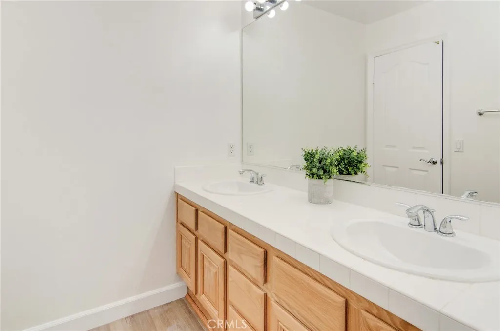 Additional image 48 of 425 Downey Ln, Placentia, CA 92870