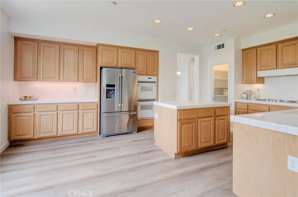 Additional image 84 of 425 Downey Ln, Placentia, CA 92870