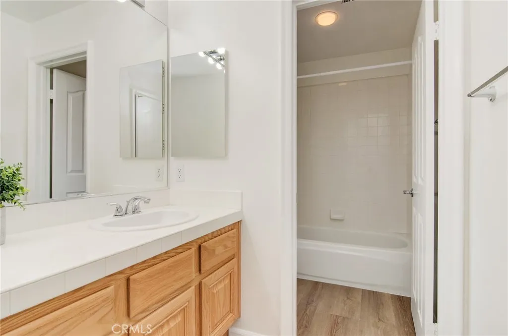 Additional image 108 of 425 Downey Ln, Placentia, CA 92870