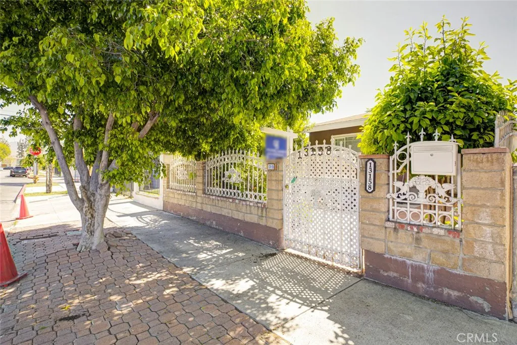 Additional image 5 of 13158 Carl Street, Pacoima, CA 91331