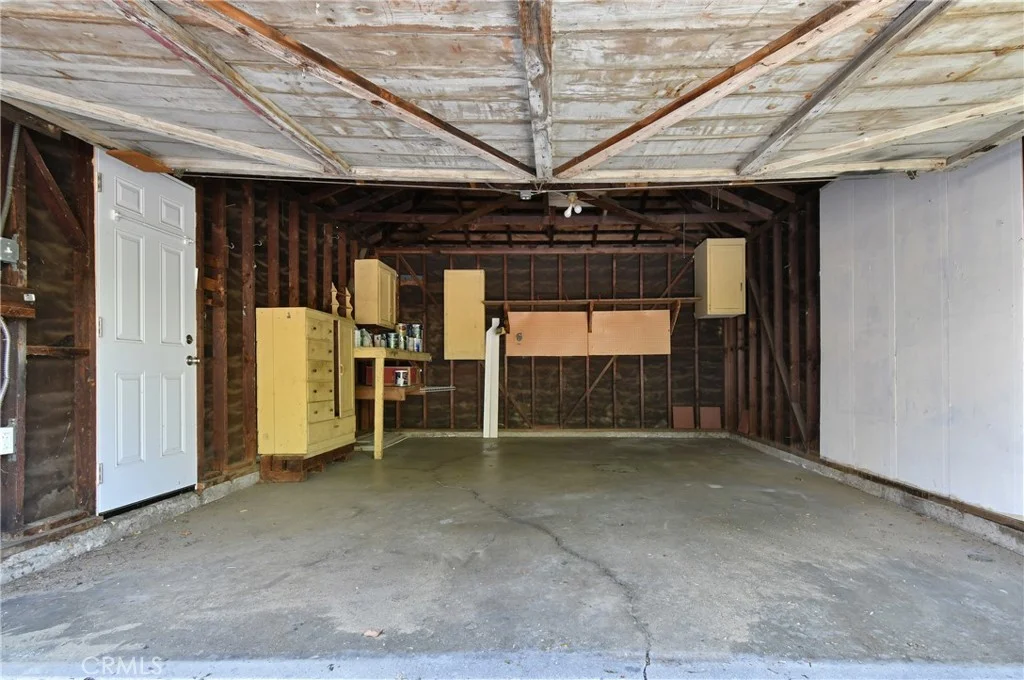 15480 Friar Street, Van Nuys, CA 91411