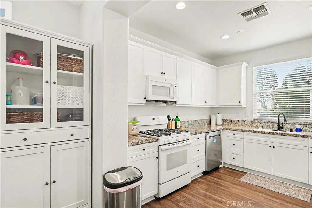 Additional image 14 of 494 Lily Dr, Merced, CA 95341