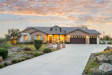 15829 Toscana Court, Canyon Country, CA 91387 - MLS#: SR25073521