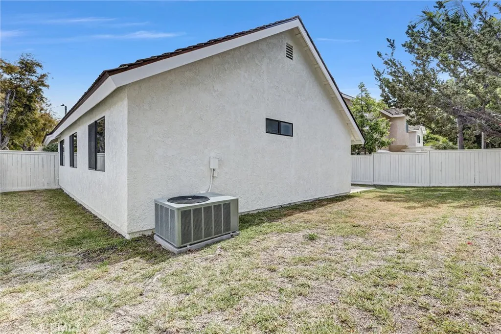 Additional image 94 of 2 Hudson, Irvine, CA 92620