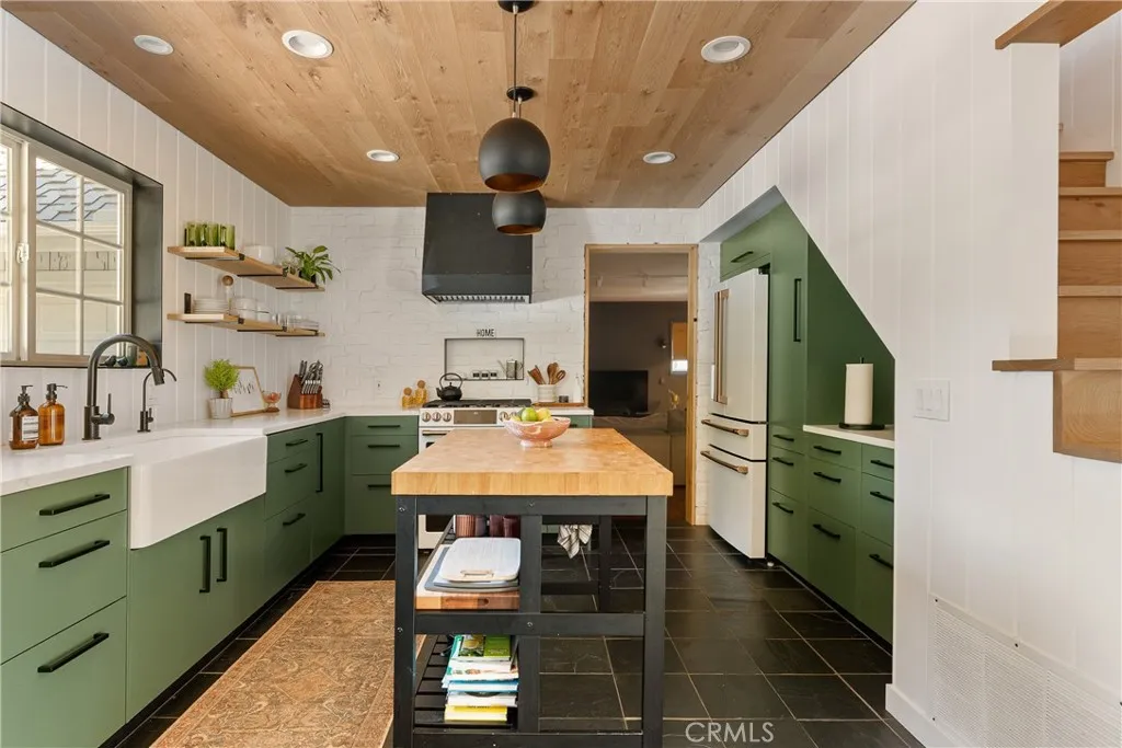 Additional image 11 of 28001 North Bay Rd, Lake Arrowhead, CA 92352