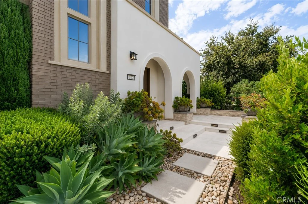 110 Perspective, Irvine, CA 92618 photo 4