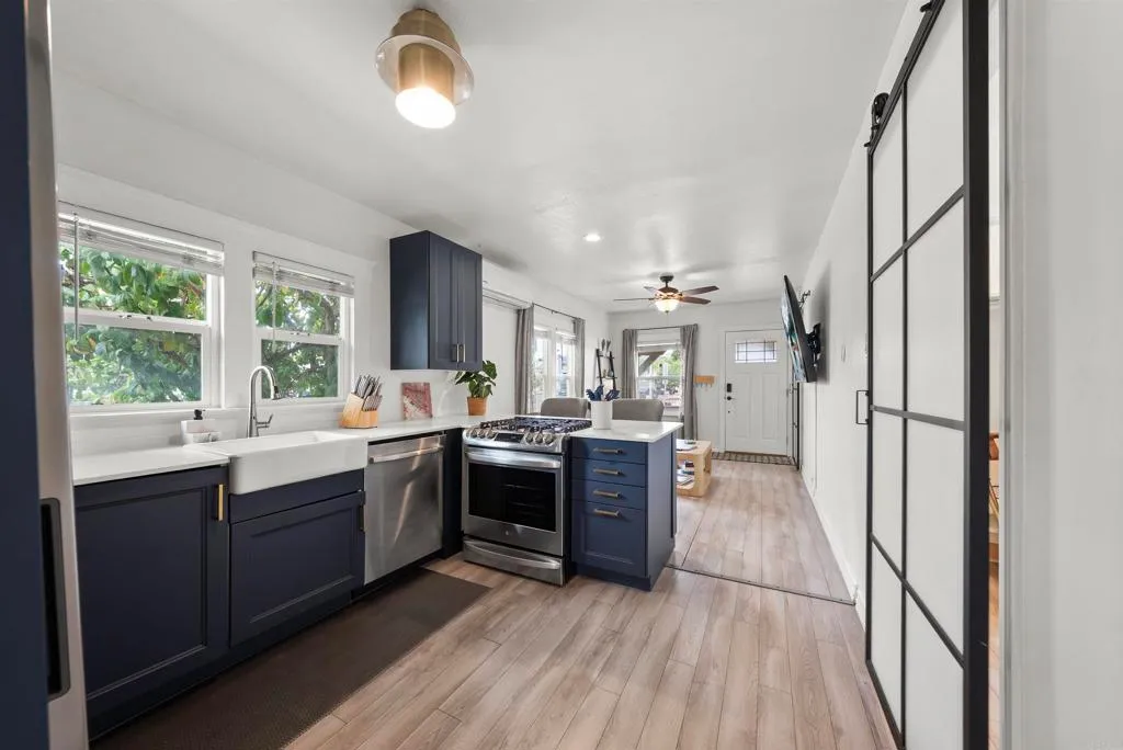 Additional image 42 of 2501 L St., San Diego, CA 92102