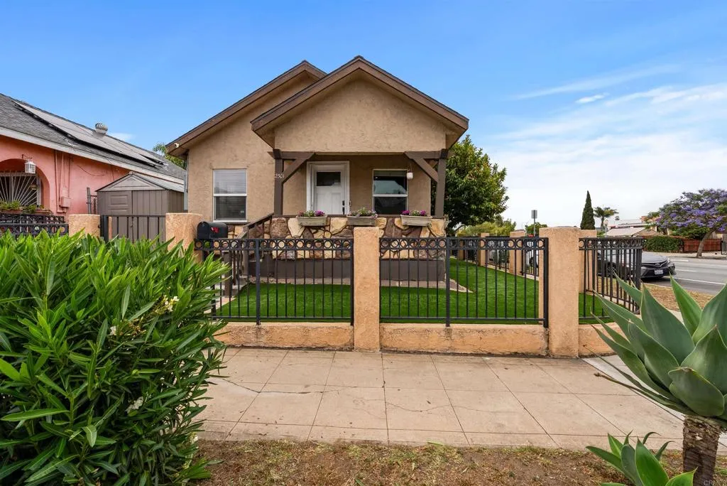 Additional image 29 of 2501 L St., San Diego, CA 92102