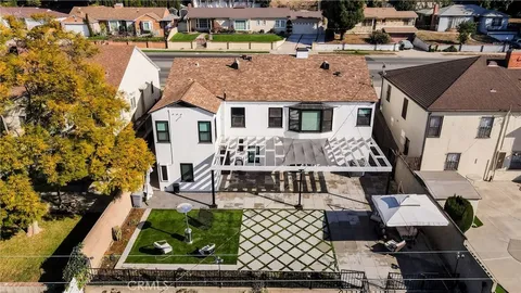 5853 S La Brea Avenue, Los Angeles, CA 90056 - MLS#: OC25008663