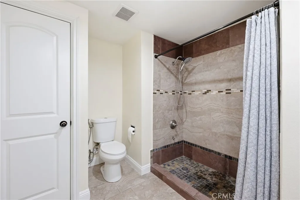Additional image 41 of 1946 W Broadway, Anaheim, CA 92804