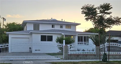 7019 Chimineas Avenue, Reseda, CA MLS: SR25108249