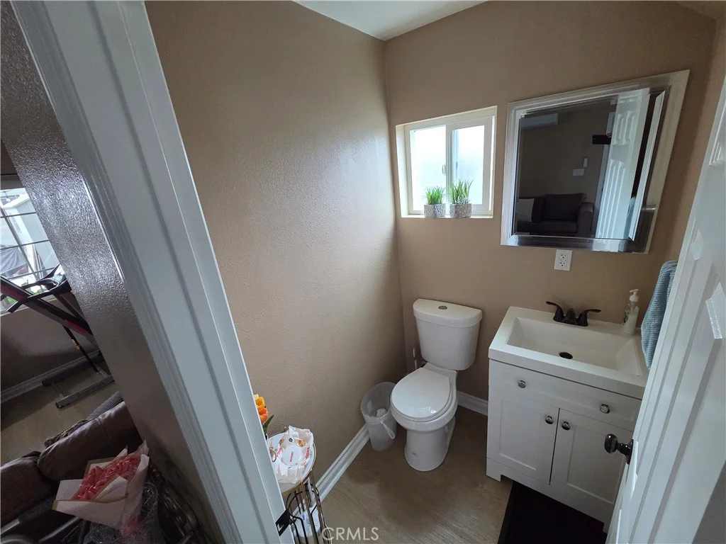 3616 Burton Ave, Lynwood, CA 90262