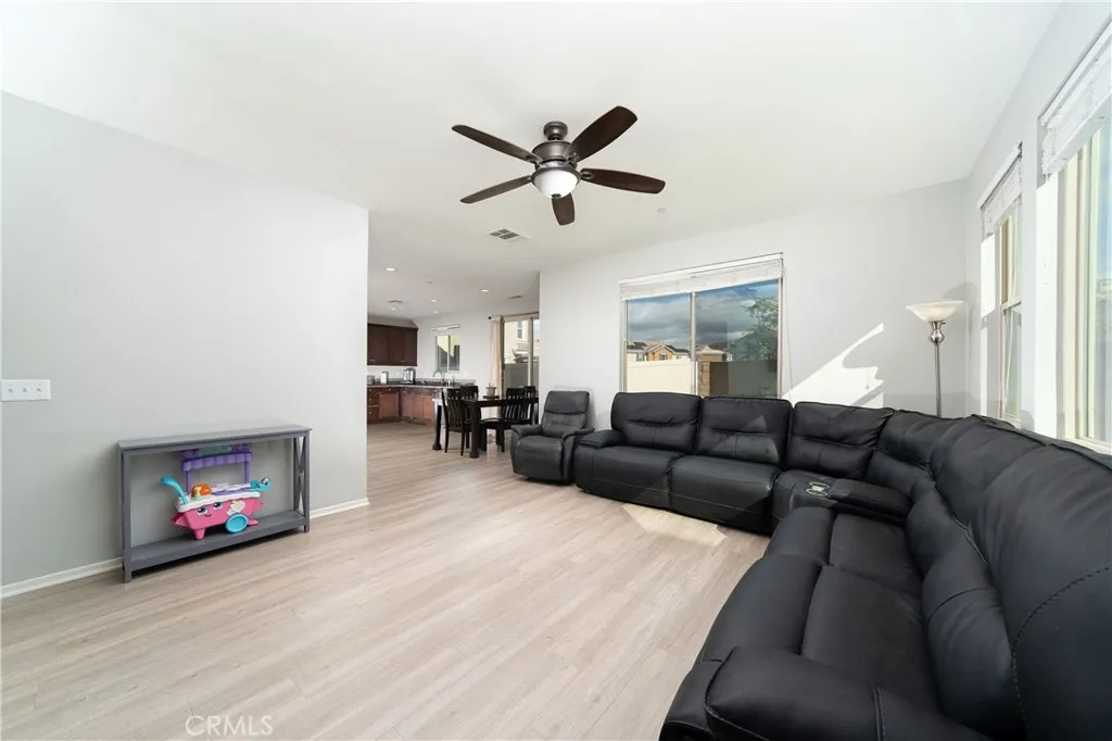 Additional image 5 of 24136 Darmera Dr, Lake Elsinore, CA 92532