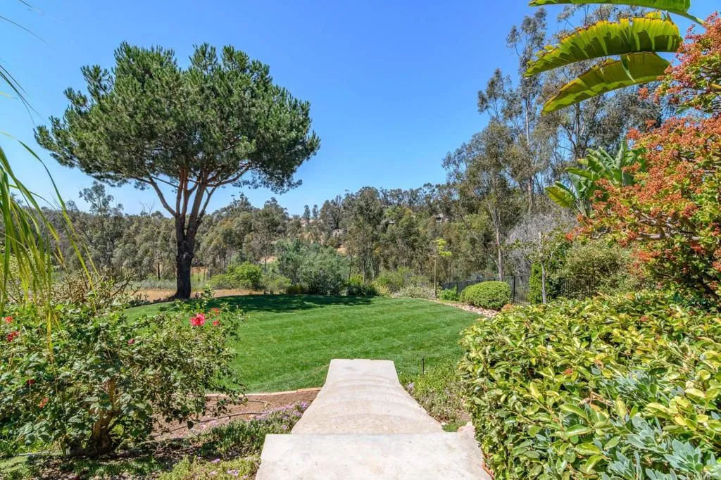 Additional image 84 of 10304 Spruce Grove Ave, San Diego, CA 92131