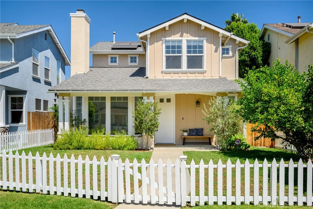 7101 Oso Avenue Unit 14, Winnetka, CA 91306