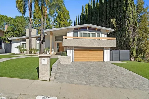 19501 Greenbriar Dr, Tarzana, CA MLS: OC25065543