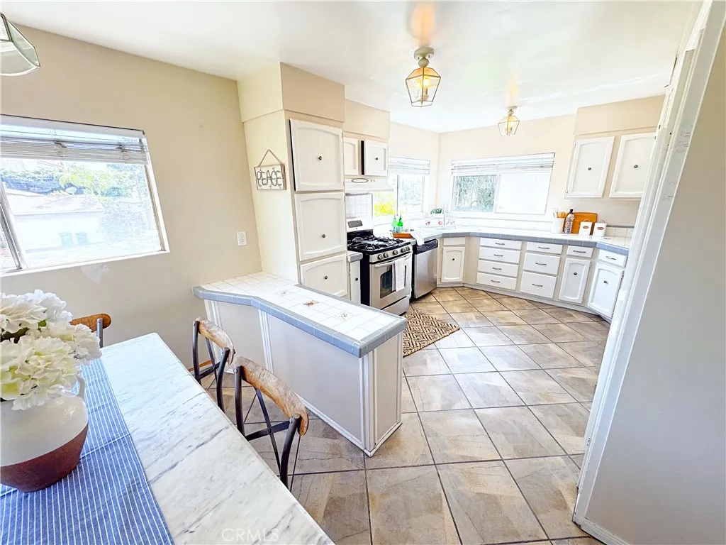 Additional image 32 of 7615 Kittyhawk Avenue, Los Angeles, CA 90045