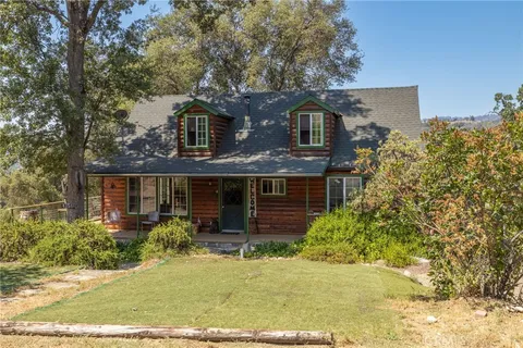Property image for 43581 Peterson Creek Road, Ahwahnee, CA 93601