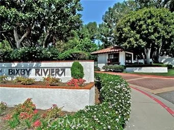 6330 Riviera Cir, Long Beach, CA 90815