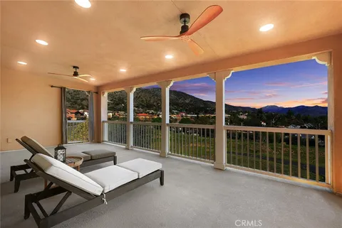 1252 N Lindley Street, Azusa, CA MLS: WS25054355