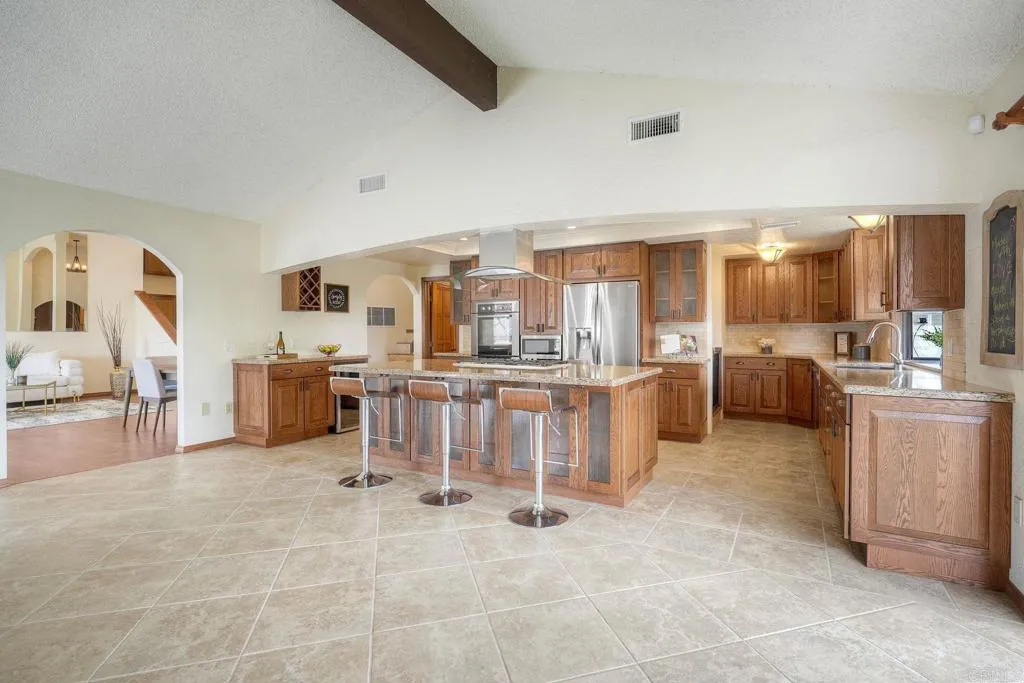 Additional image 46 of 2740 Crownpoint Pl, Escondido, CA 92027