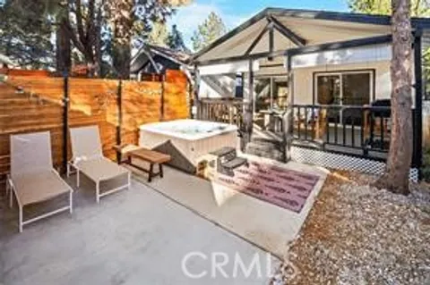 148 Spruce Lane, Sugarloaf, CA MLS: SB25046395