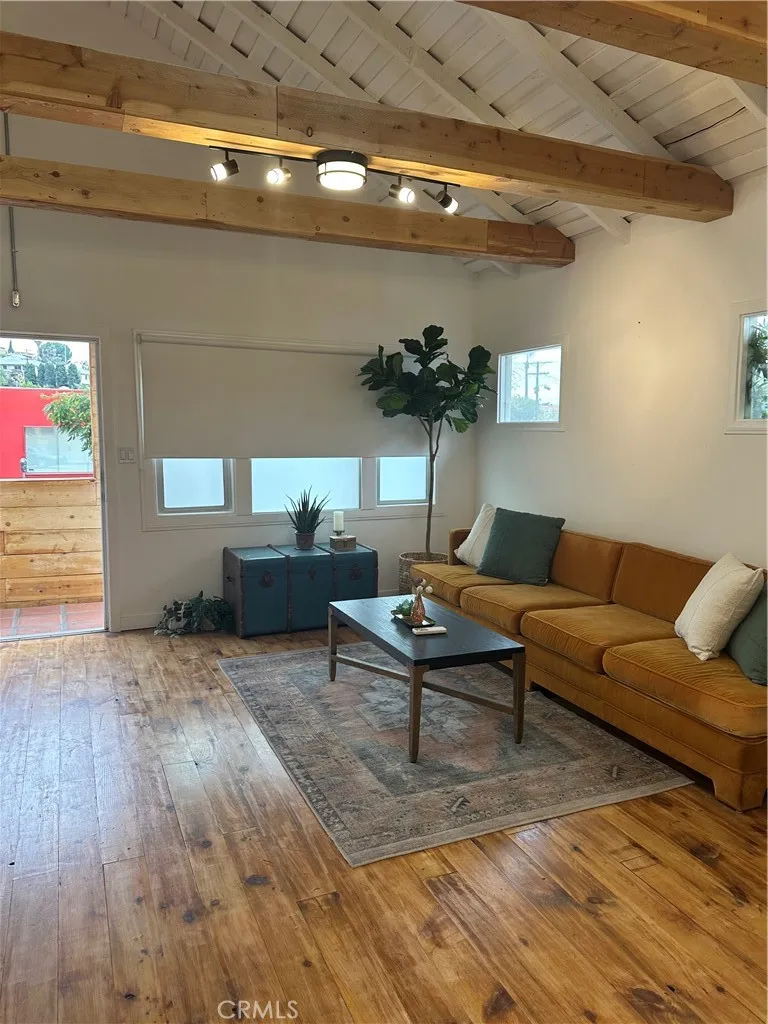 Additional image 22 of 3925 Fountain Ave, Los Angeles, CA 90029