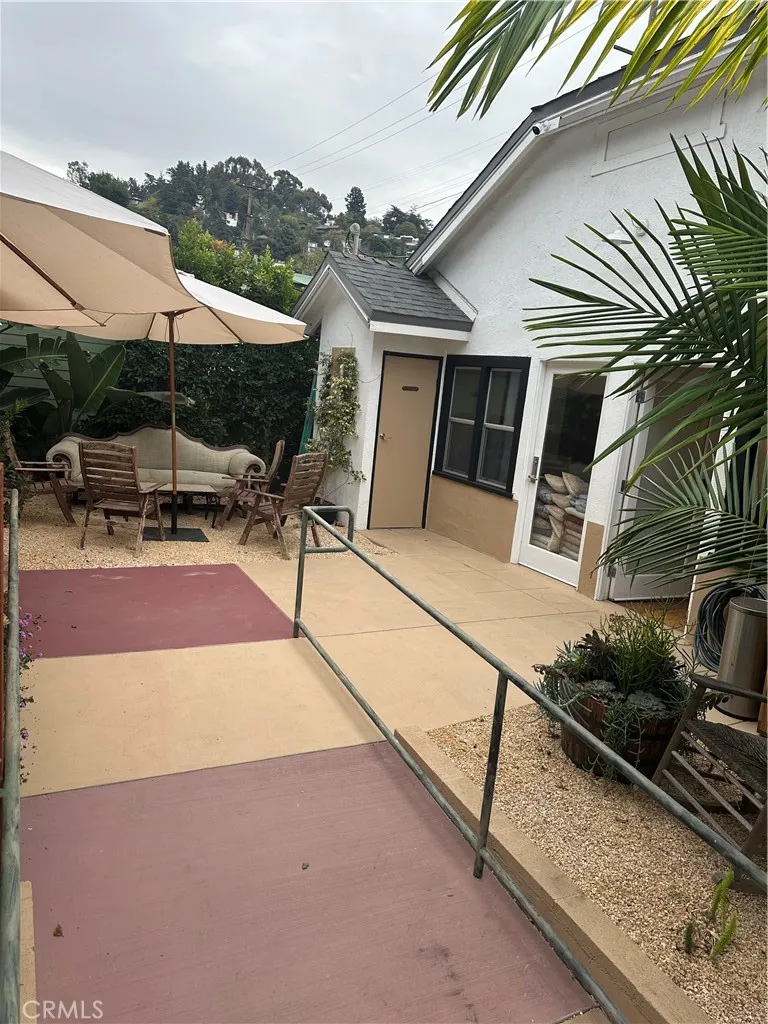 Additional image 27 of 3925 Fountain Ave, Los Angeles, CA 90029