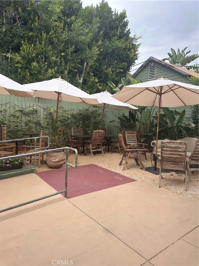 Additional image 28 of 3925 Fountain Ave, Los Angeles, CA 90029