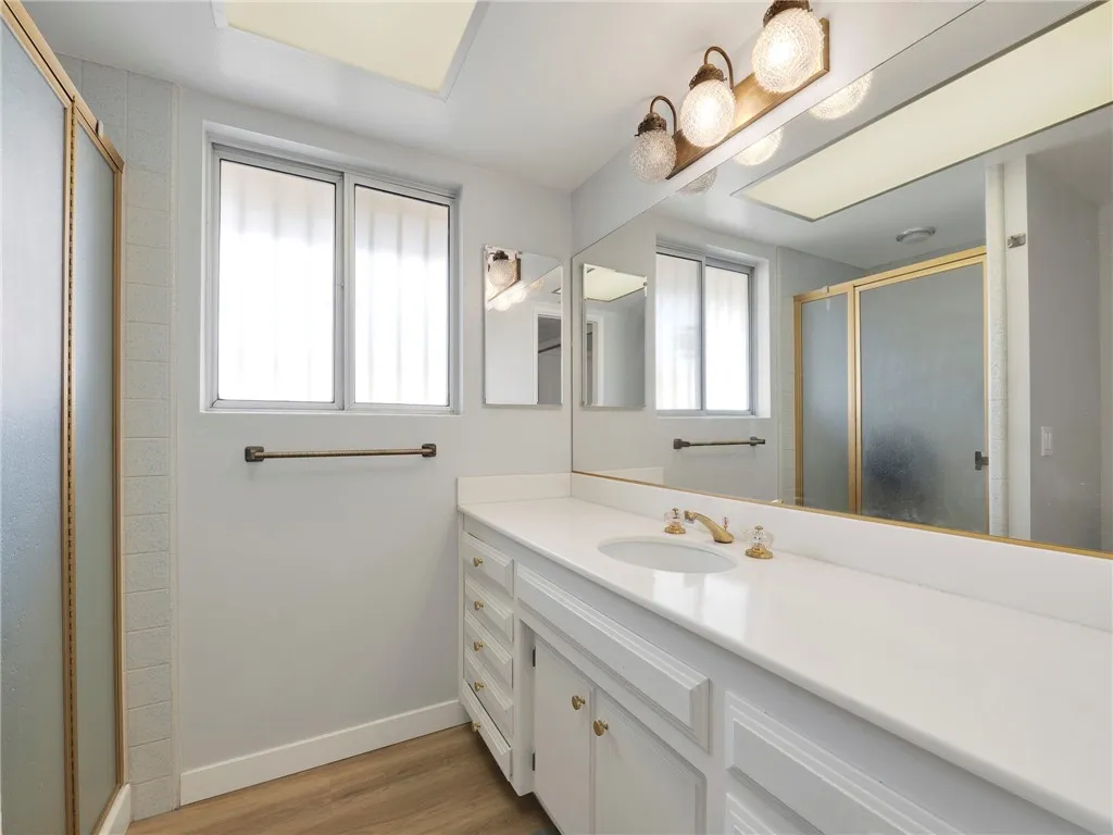 Additional image 21 of 1150 E Lancaster Blvd, Lancaster, CA 93535