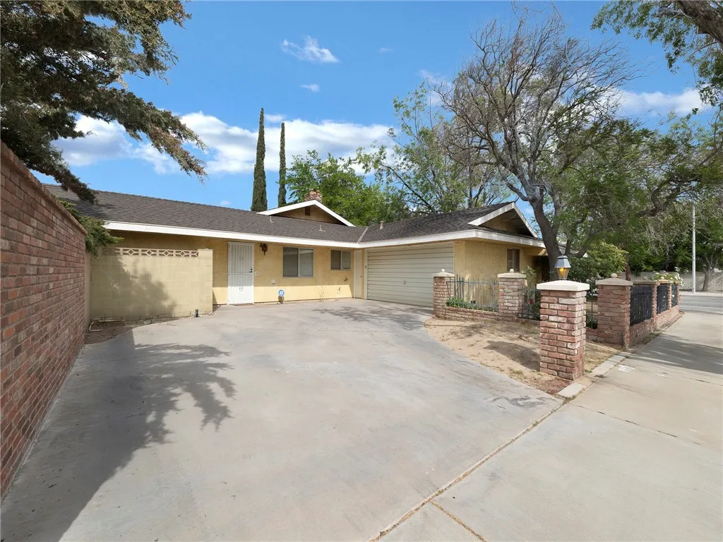 Additional image 35 of 1150 E Lancaster Blvd, Lancaster, CA 93535