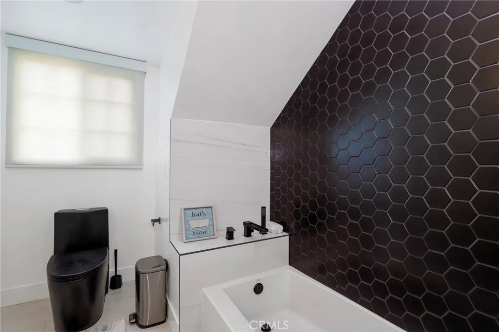 Additional image 90 of 17052 Barneston St, Granada Hills, CA 91344