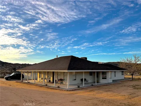 53087 Pipes Canyon Road, Pioneertown, CA 92268 - MLS#: JT24081863