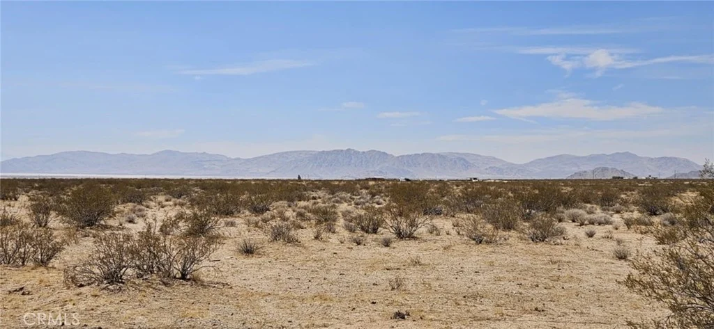 800 Stella, Lucerne Valley, CA 92356 photo 3