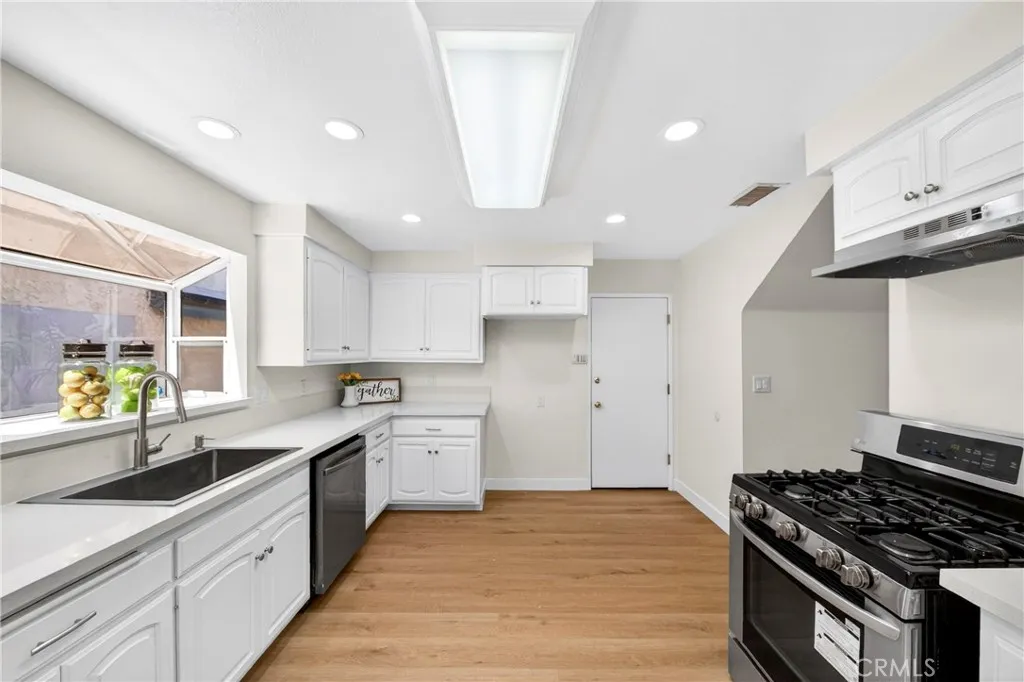 Additional image 49 of 7552 Thousand Oaks Dr, Tujunga, CA 91042