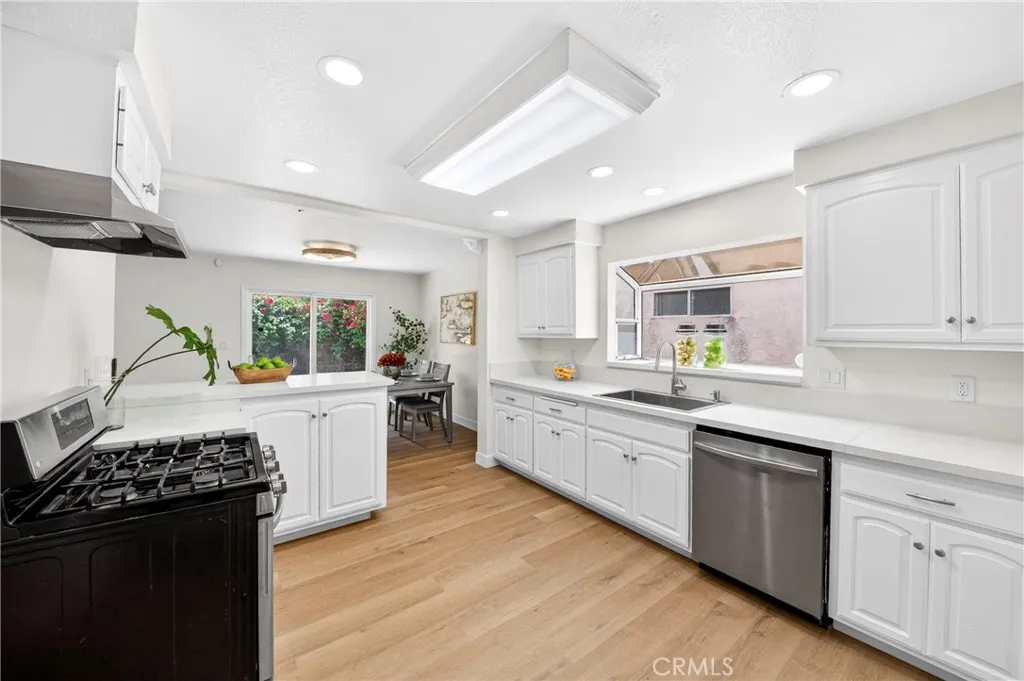 Additional image 52 of 7552 Thousand Oaks Dr, Tujunga, CA 91042