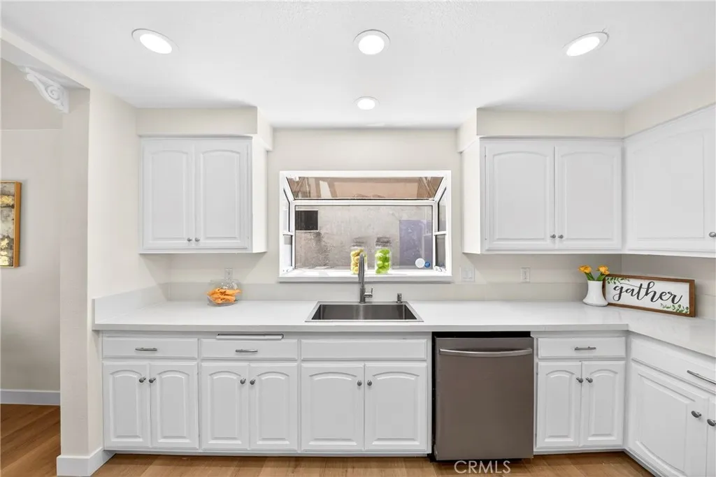 Additional image 11 of 7552 Thousand Oaks Dr, Tujunga, CA 91042