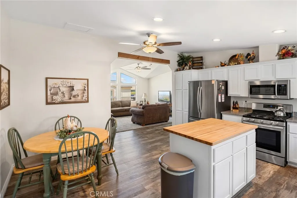 Additional image 66 of 21621 Sandia Rd Unit 128, Apple Valley, CA 92308