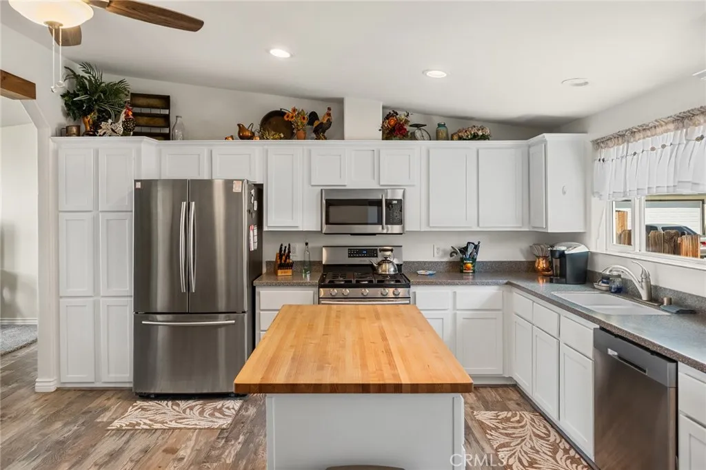 Additional image 23 of 21621 Sandia Rd Unit 128, Apple Valley, CA 92308