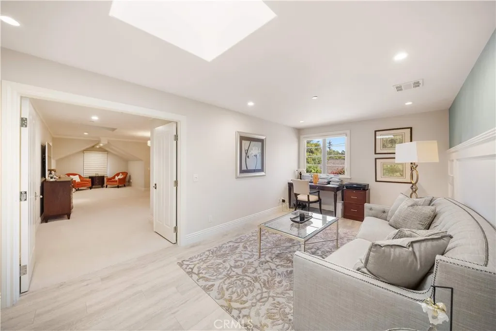 1486 Wembley Road, San Marino, CA 91108