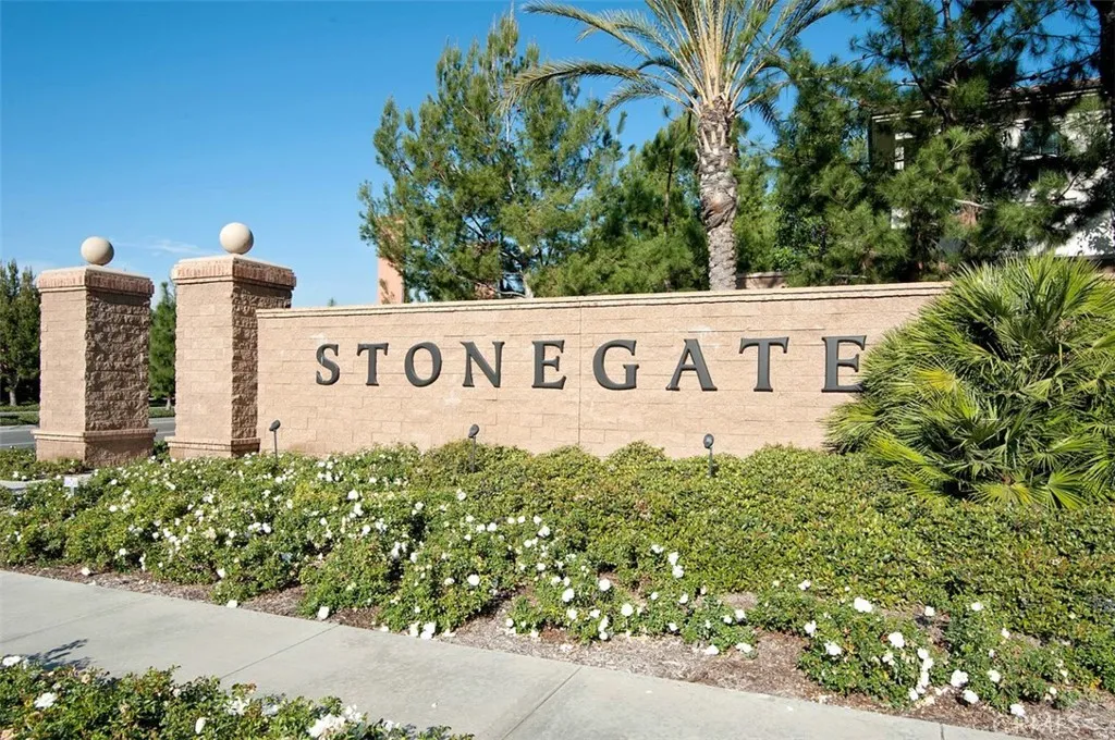 Additional image 35 of 49 Kempton, Irvine, CA 92620