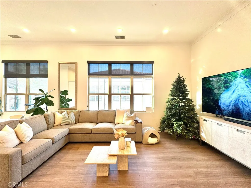 Additional image 61 of 49 Kempton, Irvine, CA 92620