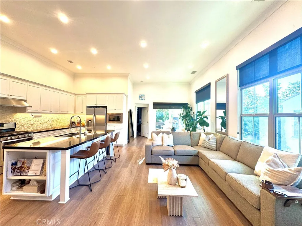 Additional image 15 of 49 Kempton, Irvine, CA 92620