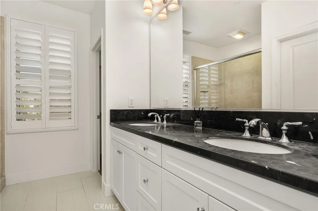 Additional image 26 of 49 Kempton, Irvine, CA 92620