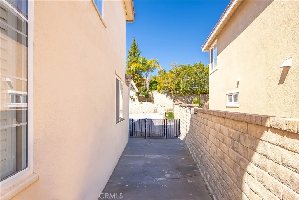 29223 Bernardo Way, Valencia, CA 91354