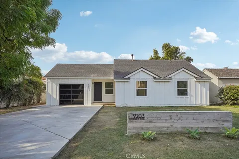9203 Chaney Avenue, Downey, CA 90240 - MLS#: DW25026409