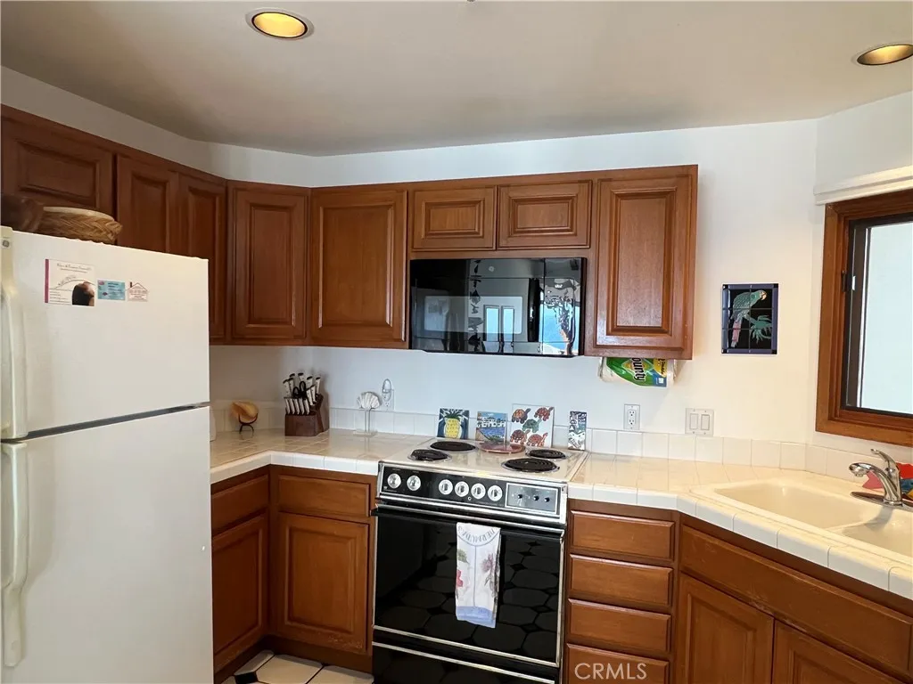 Additional image 10 of 38 Camino De Flores, Avalon, CA 90704