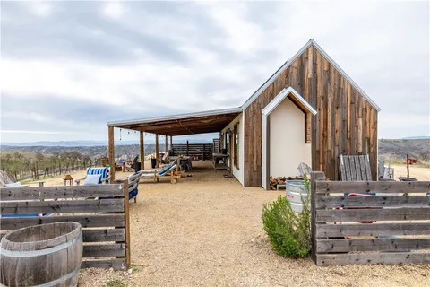 72705 Indian Valley Road, San Miguel, CA MLS: NS25035114