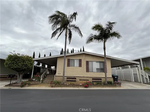 19009 S Laurel Park Road Unit 472, Compton, CA MLS: MB25084297